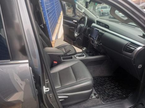 TOYOTA Hilux Caminhonete 2.8 16V SRX 4X4 DIESEL CABINE DUPLA AUTOMÁTICO, Foto 9