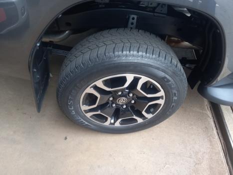 TOYOTA Hilux Caminhonete 2.8 16V SRX 4X4 DIESEL CABINE DUPLA AUTOMÁTICO, Foto 11