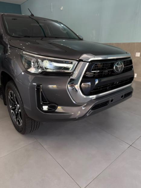TOYOTA Hilux Caminhonete 2.8 16V SRX 4X4 TURBO DIESEL CABINE DUPLA AUTOMÁTICO, Foto 6