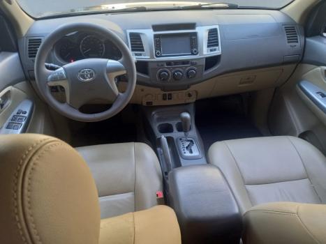 TOYOTA Hilux SW4 2.7 16V 4P SR FLEX AUTOM�TICO, Foto 7