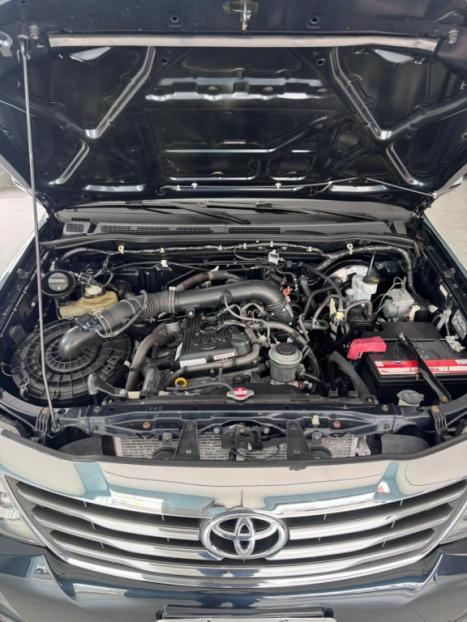 TOYOTA Hilux SW4 2.7 16V 4P SR FLEX AUTOMÁTICO, Foto 19