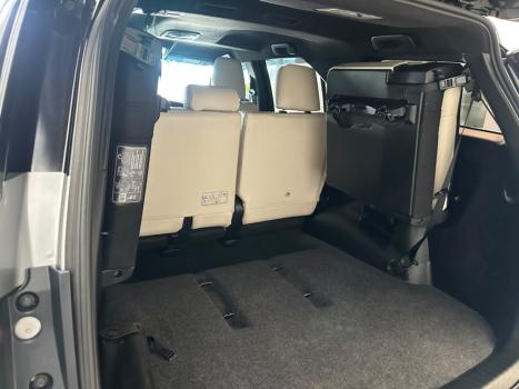 TOYOTA Hilux SW4 2.8 4P SRX 4X4 DIAMOND 7 LUGARES TURBO DIESEL AUTOM�TICO, Foto 9