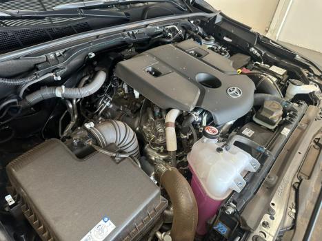 TOYOTA Hilux SW4 2.8 16V 4P SRX PLATINUM 4X4 7 LUGARES TURBO DIESEL AUTOMTICO, Foto 7