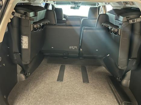 TOYOTA Hilux SW4 2.8 16V 4P SRX PLATINUM 4X4 7 LUGARES TURBO DIESEL AUTOMTICO, Foto 13