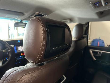 TOYOTA Hilux SW4 2.8 16V 4P SRX 4X4 7 LUGARES TURBO DIESEL AUTOM�TICO, Foto 18