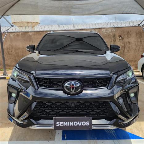 TOYOTA Hilux SW4 2.8 16V 4P SRX PLATINUM 4X4 TURBO DIESEL AUTOM�TICO, Foto 2