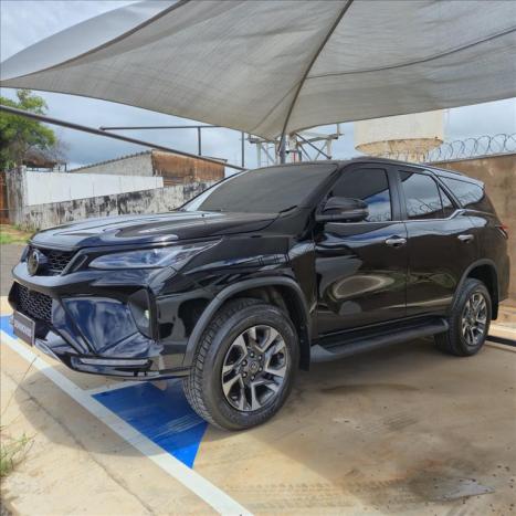 TOYOTA Hilux SW4 2.8 16V 4P SRX PLATINUM 4X4 TURBO DIESEL AUTOM�TICO, Foto 3