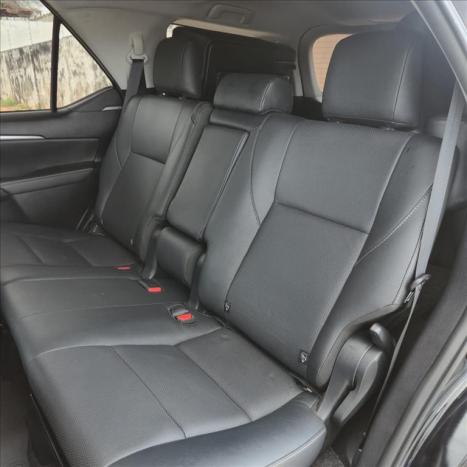 TOYOTA Hilux SW4 2.8 16V 4P SRX PLATINUM 4X4 TURBO DIESEL AUTOM�TICO, Foto 17