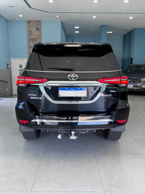 TOYOTA Hilux SW4 2.8 16V 4P SRX 4X4 7 LUGARES TURBO DIESEL AUTOM�TICO, Foto 7