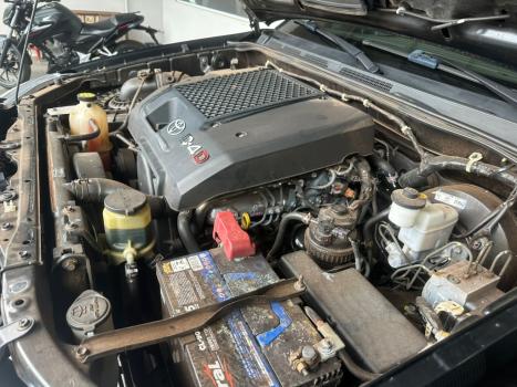 TOYOTA Hilux SW4 3.0 16V 4P SRV 4X4 7 LUGARES TURBO DIESEL AUTOM�TICO, Foto 6