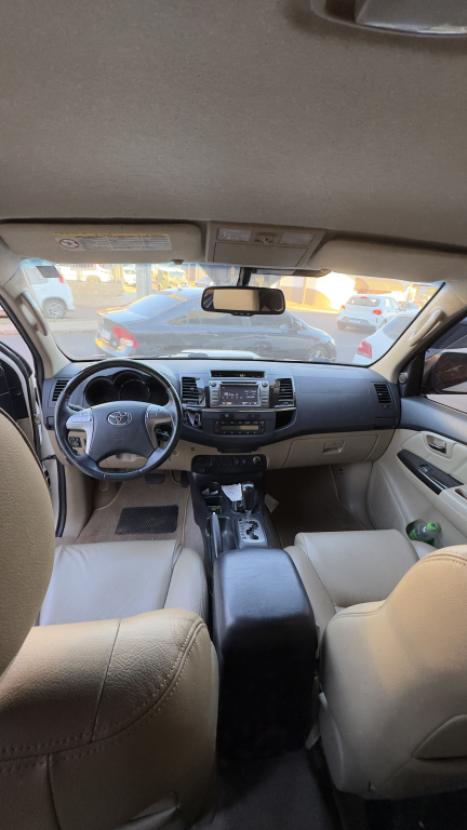 TOYOTA Hilux SW4 3.0 16V 4P 4X4 SRV TURBO DIESEL, Foto 8