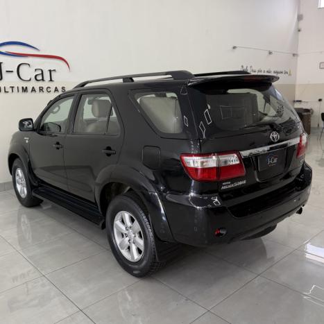 TOYOTA Hilux SW4 3.0 V6 12V 4P SRV 4X4 TURBO DIESEL AUTOM�TICO, Foto 4