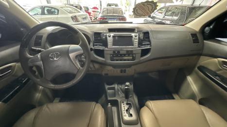 TOYOTA Hilux SW4 3.0 16V 4P 4X4 SRV TURBO DIESEL, Foto 8