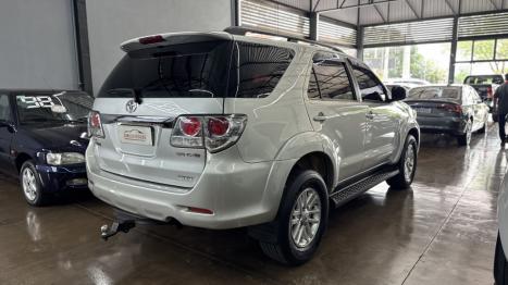 TOYOTA Hilux SW4 3.0 16V 4P 4X4 SRV TURBO DIESEL, Foto 9