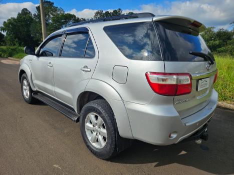 TOYOTA Hilux SW4 4.0 V6 24V 4P SRV 7LUGARES 4X4 AUTOM�TICO, Foto 11