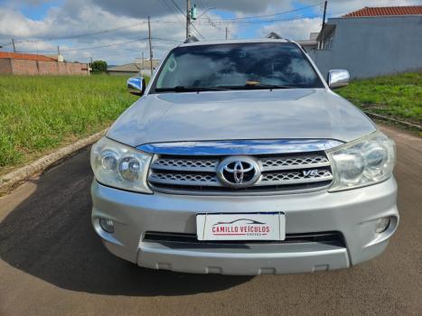 TOYOTA Hilux SW4 4.0 V6 24V 4P SRV 7LUGARES 4X4 AUTOM�TICO, Foto 15