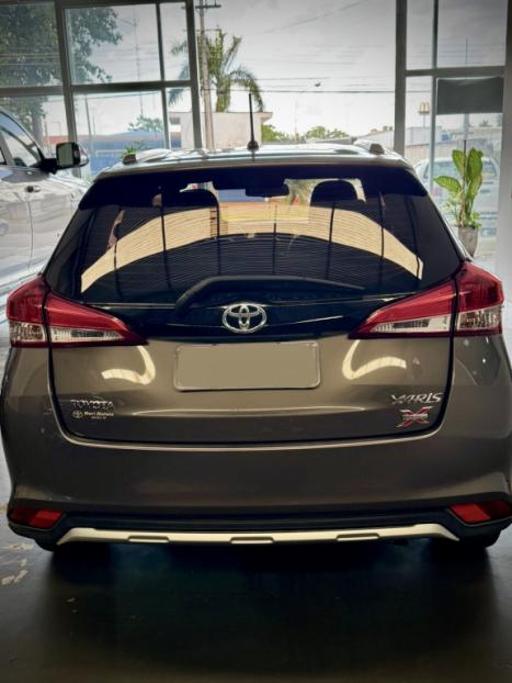 TOYOTA Yaris Hatch 1.5 16V 4P FLEX X WAY CONNECT MULTIDRIVE AUTOM�TICO CVT, Foto 7