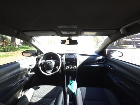 TOYOTA Yaris Hatch 1.3 16V 4P FLEX XL MULTIDRIVE AUTOMTICO CVT, Foto 8
