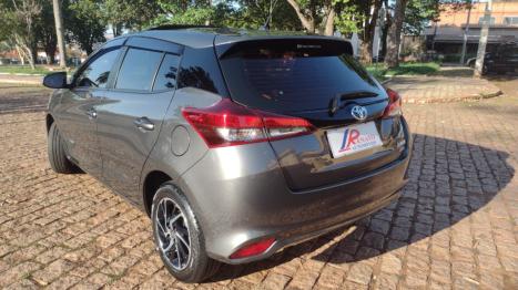 TOYOTA Yaris Hatch 1.5 16V 4P FLEX XLS MULTIDRIVE AUTOMTICO CVT, Foto 3