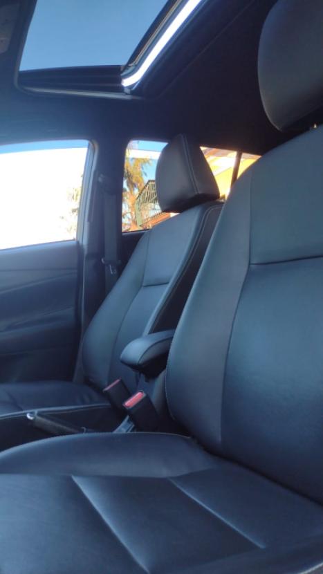 TOYOTA Yaris Hatch 1.5 16V 4P FLEX XLS MULTIDRIVE AUTOMTICO CVT, Foto 9