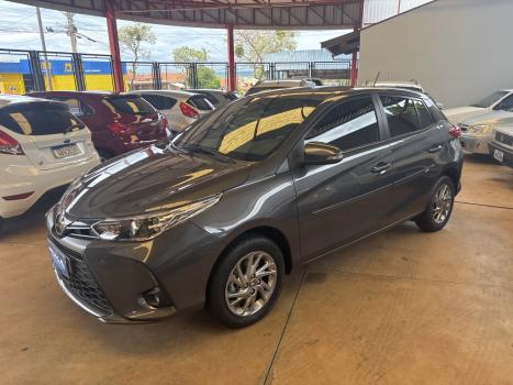 TOYOTA Yaris Hatch 1.5 16V 4P FLEX XS CONNECT MULTIDRIVE AUTOMTICO CVT, Foto 2