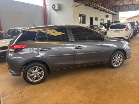 TOYOTA Yaris Hatch 1.5 16V 4P FLEX XS CONNECT MULTIDRIVE AUTOMTICO CVT, Foto 5