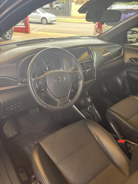 TOYOTA Yaris Hatch 1.5 16V 4P FLEX XS CONNECT MULTIDRIVE AUTOMTICO CVT, Foto 8