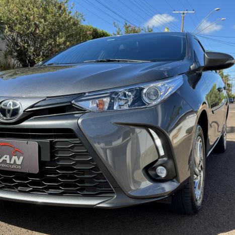 TOYOTA Yaris Hatch 1.5 16V 4P FLEX XS MULTIDRIVE AUTOM�TICO CVT, Foto 4