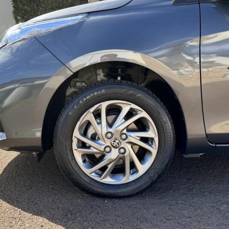 TOYOTA Yaris Hatch 1.5 16V 4P FLEX XS MULTIDRIVE AUTOM�TICO CVT, Foto 9