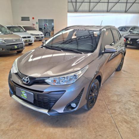 TOYOTA Yaris Hatch 1.5 16V 4P FLEX X WAY CONNECT MULTIDRIVE AUTOM�TICO CVT, Foto 1