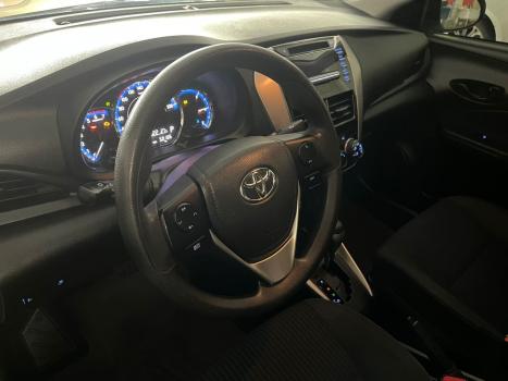 TOYOTA Yaris Hatch 1.5 16V 4P FLEX S MULTDRIVE AUTOM�TICO, Foto 8