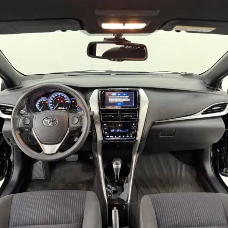 TOYOTA Yaris Hatch 1.3 16V 4P FLEX XL PLUS TECH MULTIDRIVE AUTOM�TICO CVT, Foto 7