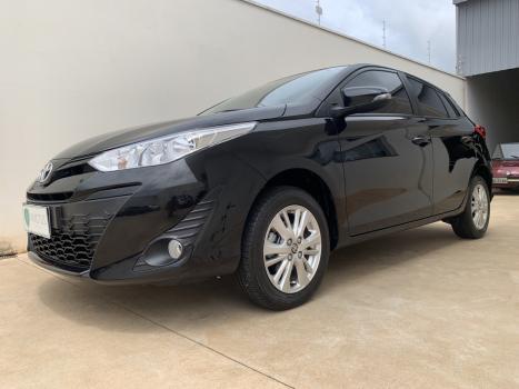 TOYOTA Yaris Hatch 1.3 16V 4P FLEX XL, Foto 4