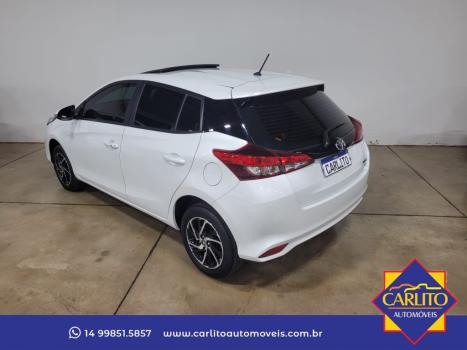 TOYOTA Yaris Hatch 1.5 16V 4P FLEX XLS CONNECT MULTIDRIVE AUTOM�TICO CVT, Foto 2