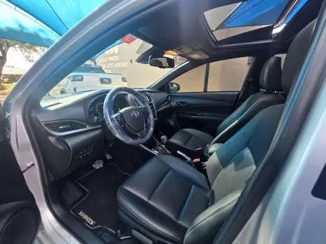 TOYOTA Yaris Hatch 1.5 16V 4P FLEX XLS CONNECT MULTIDRIVE AUTOM�TICO CVT, Foto 4