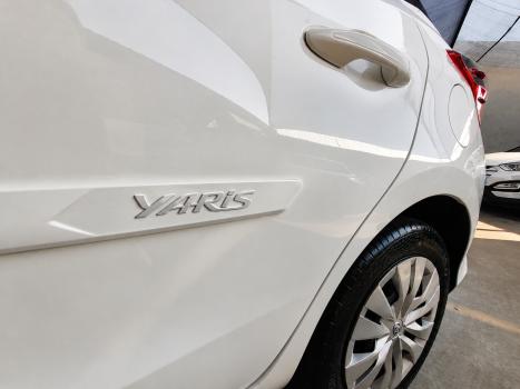 TOYOTA Yaris Hatch 1.3 16V 4P FLEX XL, Foto 9