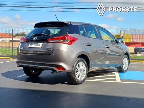 TOYOTA Yaris Hatch 1.3 16V 4P FLEX XL PLUS TECH MULTIDRIVE AUTOM�TICO CVT, Foto 6