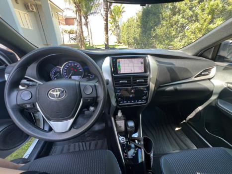 TOYOTA Yaris Hatch 1.3 16V 4P FLEX XL PLUS TECH MULTIDRIVE AUTOM�TICO CVT, Foto 10