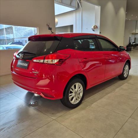 TOYOTA Yaris Hatch 1.3 16V 4P FLEX XL PLUS TECH MULTIDRIVE AUTOM�TICO CVT, Foto 4