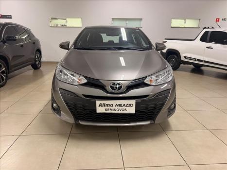 TOYOTA Yaris Hatch 1.3 16V 4P FLEX XL PLUS TECH MULTIDRIVE AUTOM�TICO CVT, Foto 2