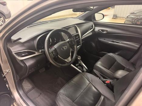 TOYOTA Yaris Hatch 1.3 16V 4P FLEX XL PLUS TECH MULTIDRIVE AUTOM�TICO CVT, Foto 4