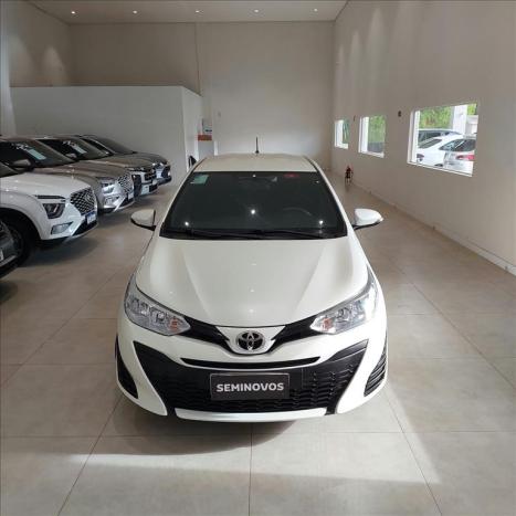 TOYOTA Yaris Hatch 1.3 16V 4P FLEX XL MULTIDRIVE AUTOMÁTICO CVT, Foto 2