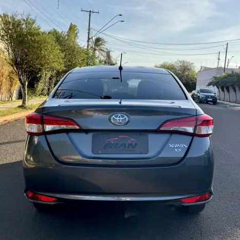 TOYOTA Yaris Sedan 1.5 16V 4P FLEX XS MULTIDRIVE AUTOMTICO CVT, Foto 8