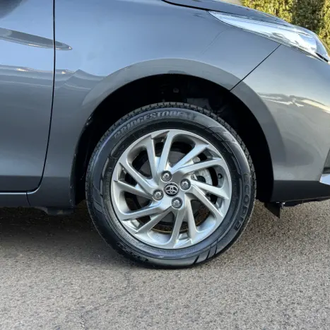 TOYOTA Yaris Sedan 1.5 16V 4P FLEX XS MULTIDRIVE AUTOMTICO CVT, Foto 12