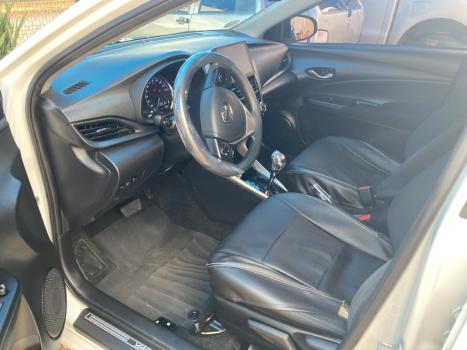 TOYOTA Yaris Sedan 1.5 16V 4P FLEX XL MULTIDRIVE AUTOMTICO CVT, Foto 8