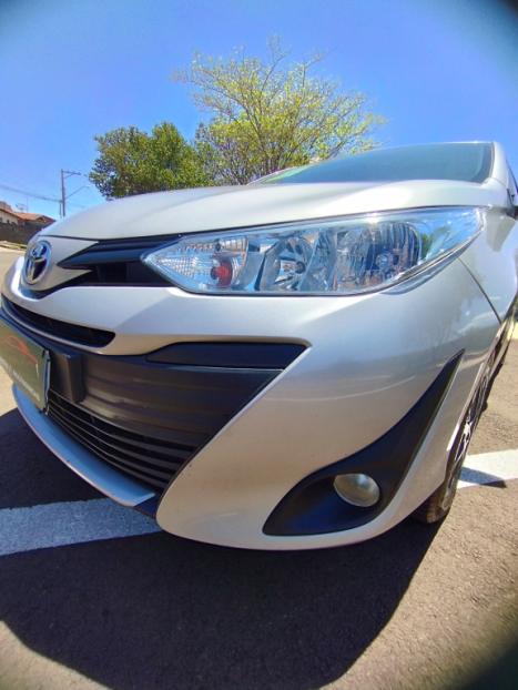 TOYOTA Yaris Sedan 1.5 16V 4P FLEX XL, Foto 7 TOYOTA Yaris Sedan 1.5 16V 4P FLEX XL, Foto 7