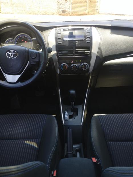 TOYOTA Yaris Sedan 1.5 16V 4P FLEX XL, Foto 10 TOYOTA Yaris Sedan 1.5 16V 4P FLEX XL, Foto 10