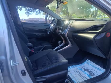 TOYOTA Yaris Sedan 1.5 16V 4P FLEX XL MULTIDRIVE AUTOM�TICO CVT, Foto 9