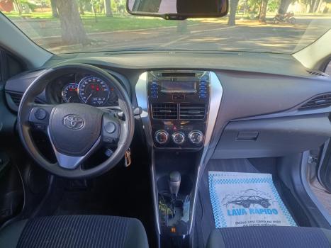 TOYOTA Yaris Sedan 1.5 16V 4P FLEX XL MULTIDRIVE AUTOM�TICO CVT, Foto 10