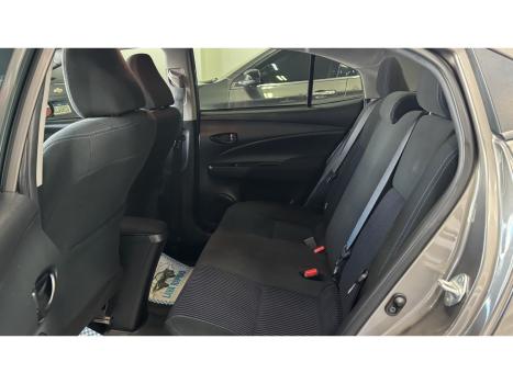 TOYOTA Yaris Sedan 1.5 16V 4P FLEX XL MULTIDRIVE AUTOM�TICO CVT, Foto 10